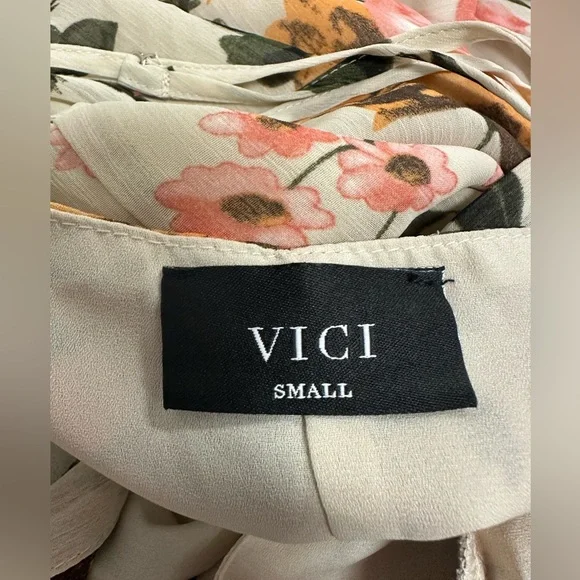 Vici Floral Wrap Maxi Dress Women’s Size Small NWOT - Picture 8 of 9